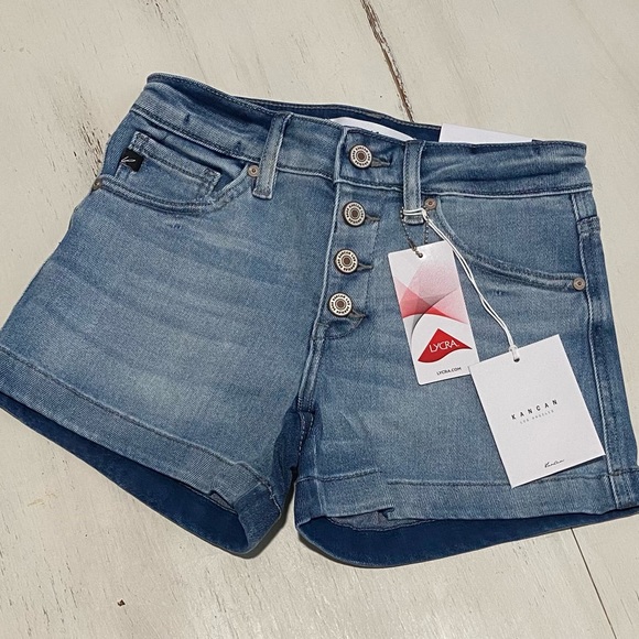KanCan Mid Rise Shorts - Picture 1 of 2